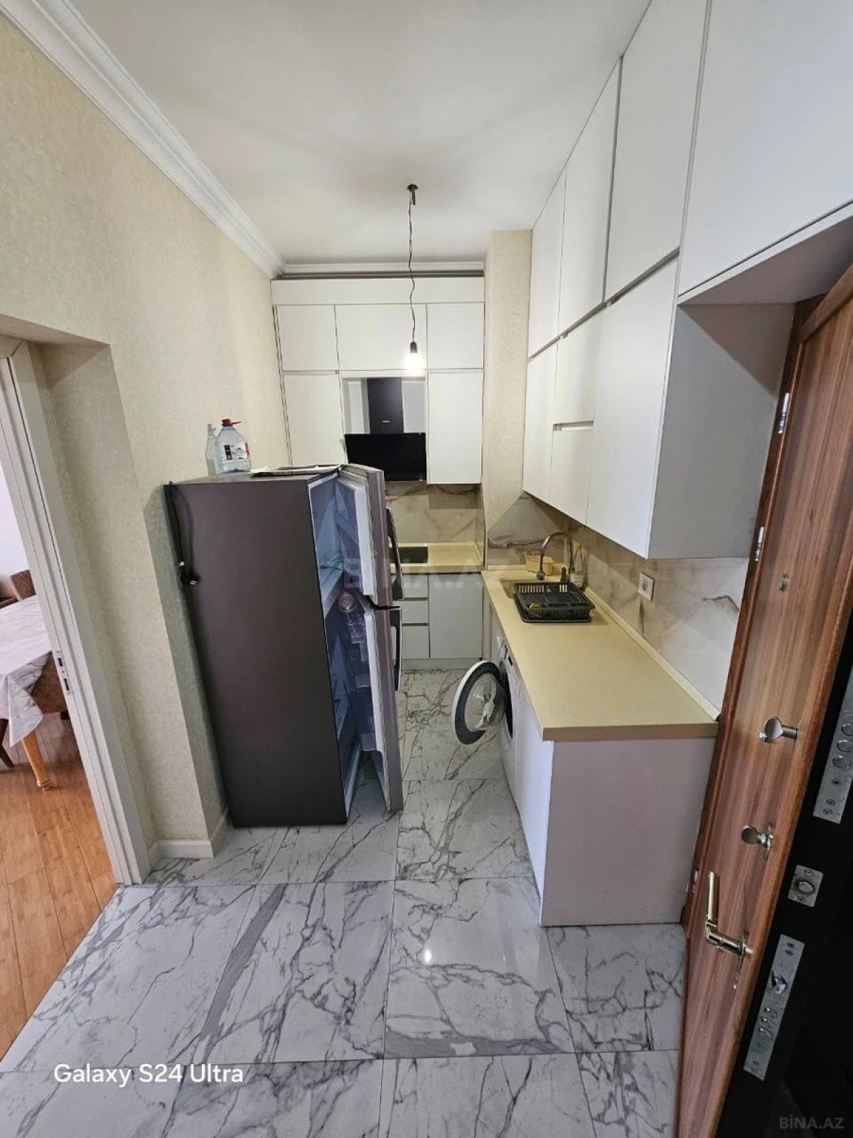 Kirayə verilir 2 otaqlı mənzil 60 m²