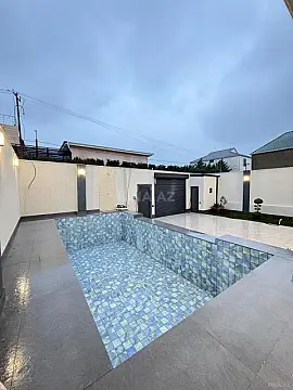 Satılır 4 otaqlı həyət evi 200 m²