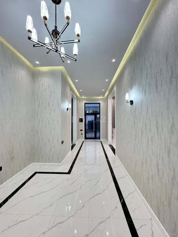 Satılır 4 otaqlı həyət evi 200 m²