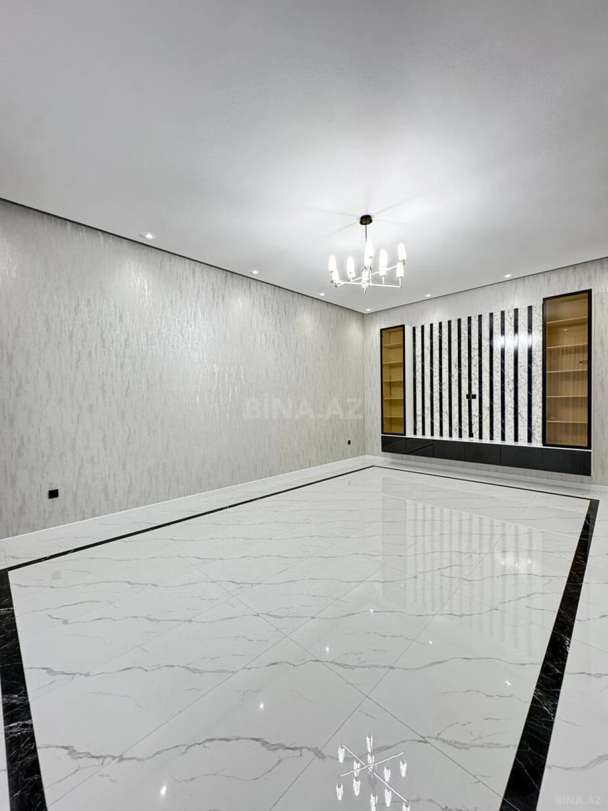 Satılır 4 otaqlı həyət evi 200 m²