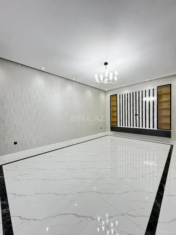 Satılır 4 otaqlı həyət evi 200 m²
