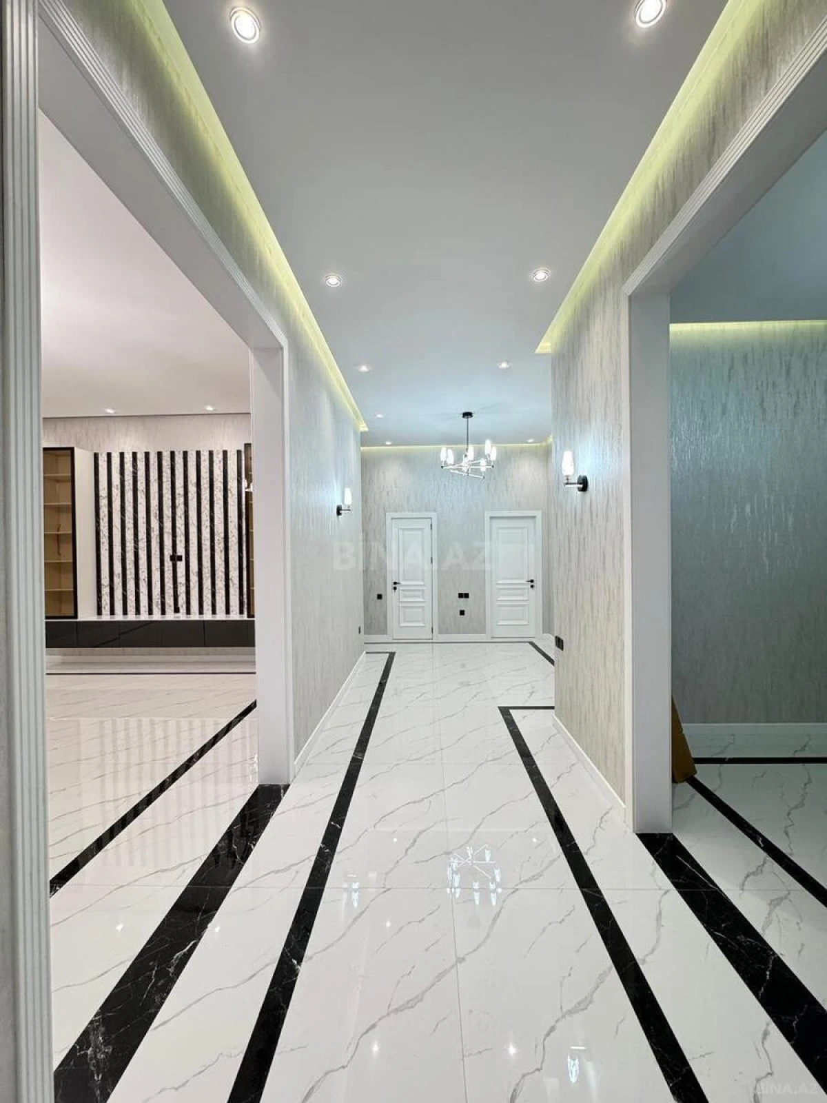 Satılır 4 otaqlı həyət evi 200 m²