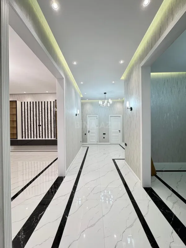 Satılır 4 otaqlı həyət evi 200 m²