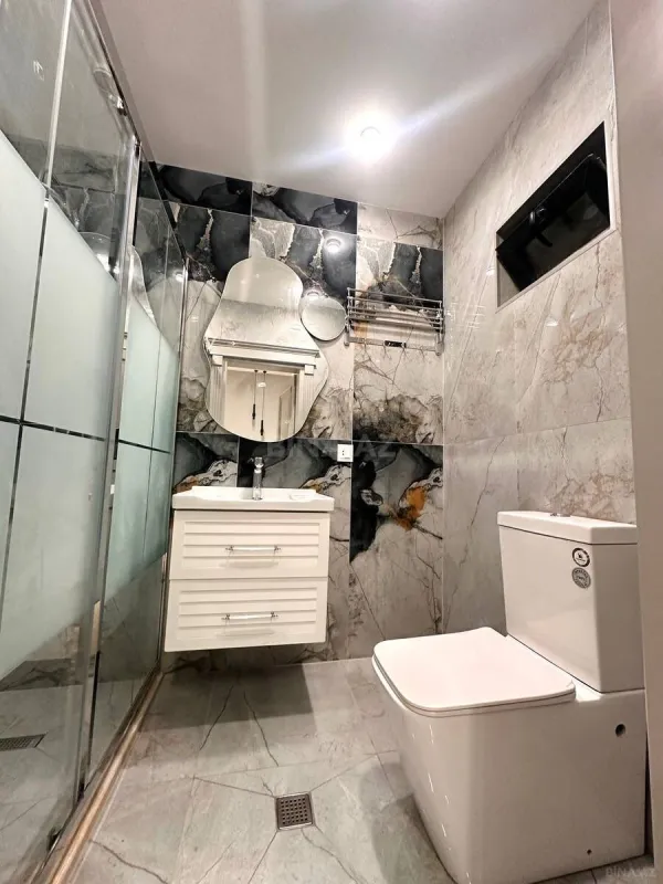 Satılır 7 otaqlı həyət evi 470 m²