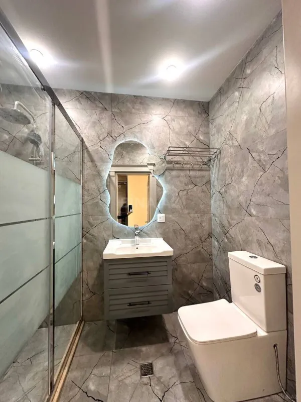 Satılır 7 otaqlı həyət evi 470 m²
