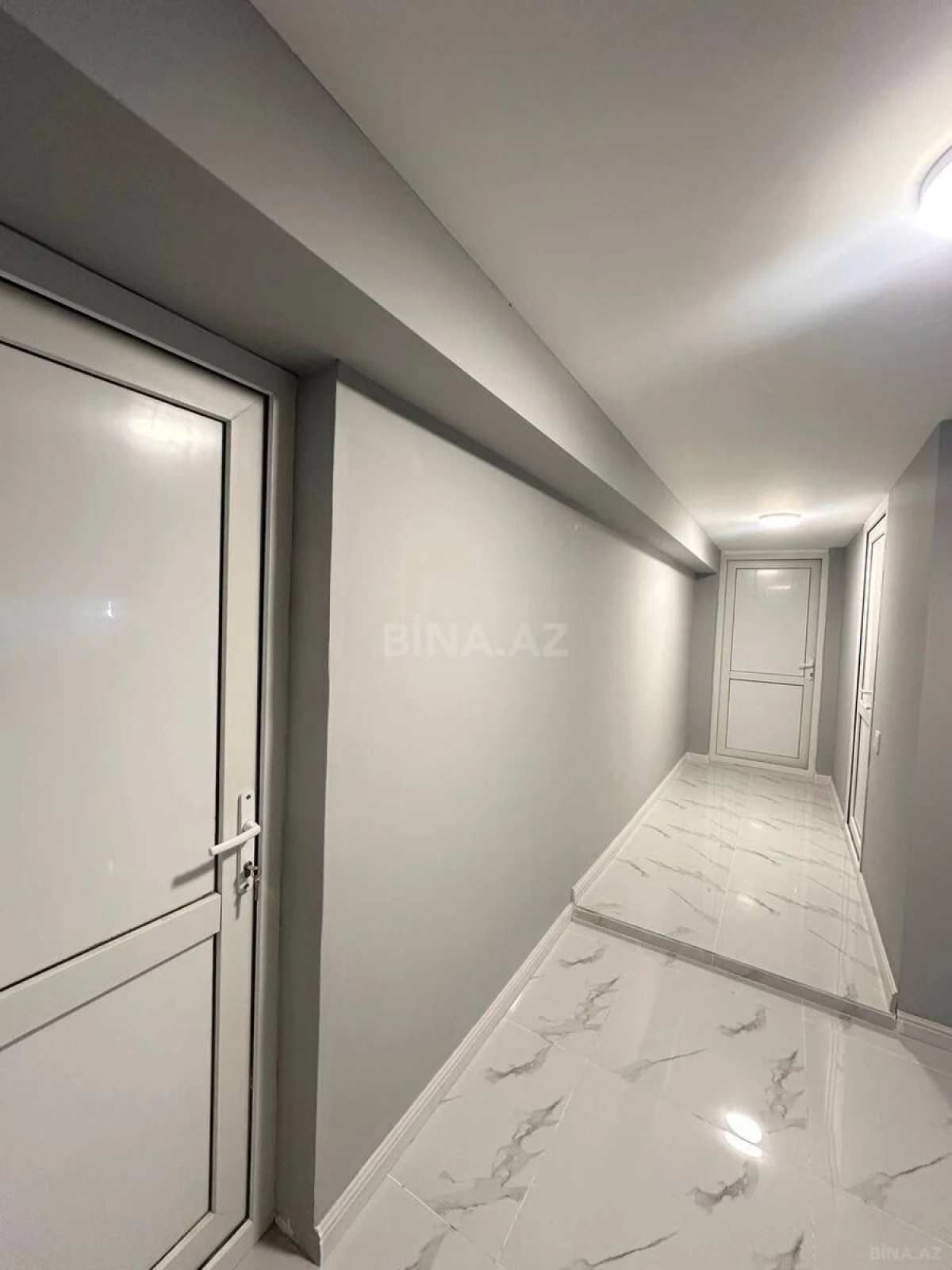 Satılır 7 otaqlı həyət evi 470 m²