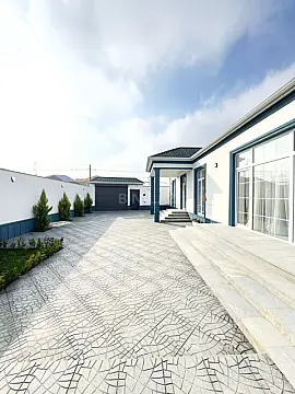 Satılır 4 otaqlı həyət evi 200 m²