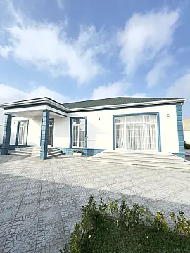 Satılır 4 otaqlı həyət evi 200 m²