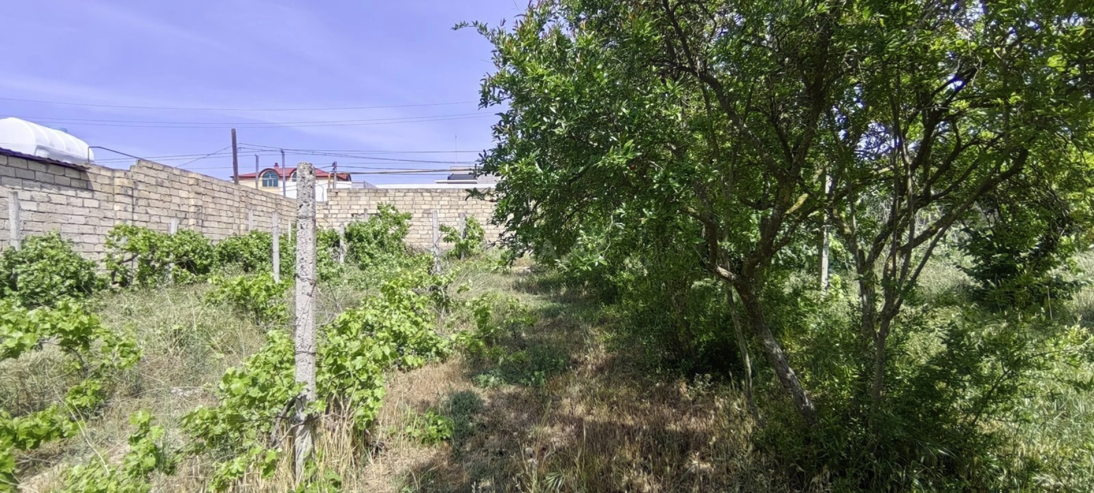 Satılır torpaq sahəsi 12 m²