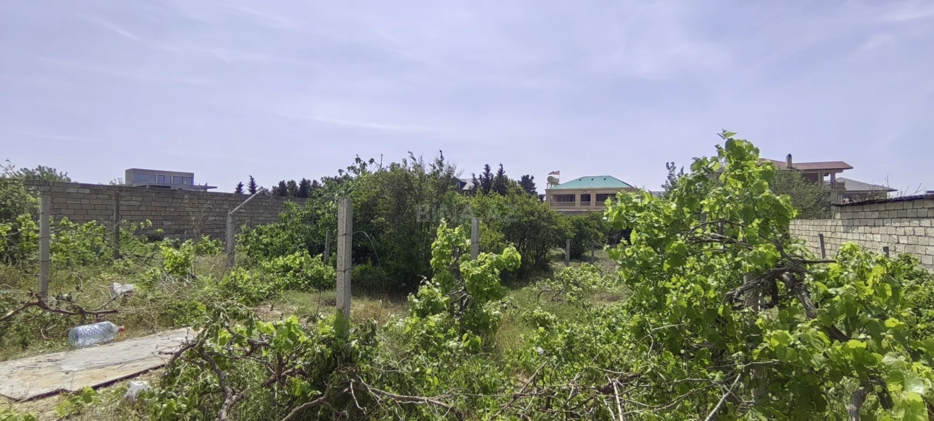 Satılır torpaq sahəsi 12 m²