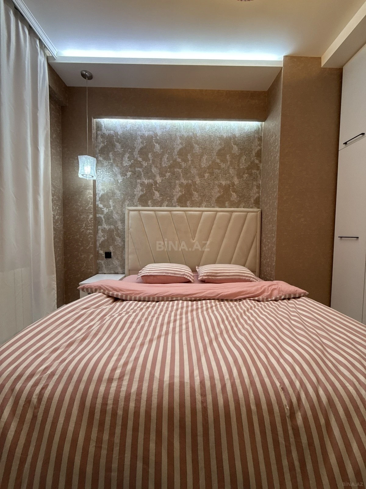 Kirayə verilir 2 otaqlı mənzil 65 m²