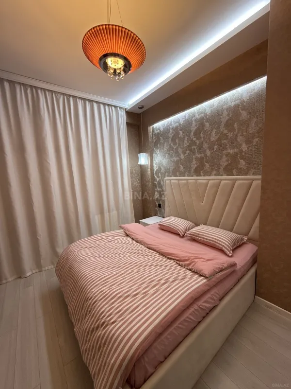 Kirayə verilir 2 otaqlı mənzil 65 m²