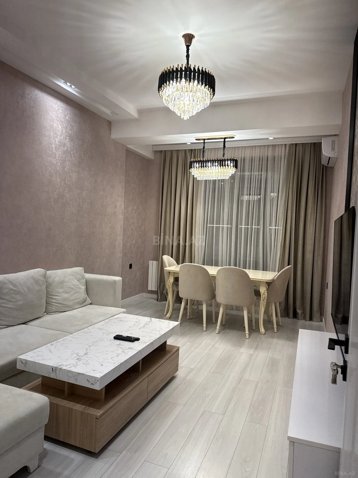 Kirayə verilir 2 otaqlı mənzil 65 m²
