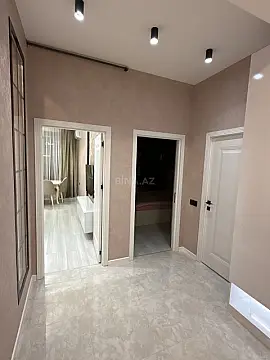 Kirayə verilir 2 otaqlı mənzil 65 m²