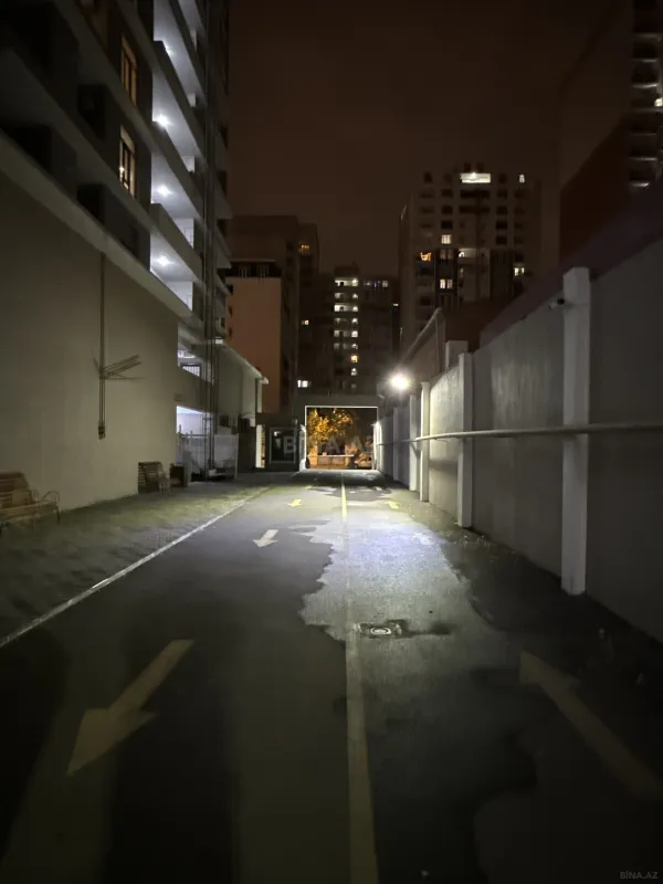 Kirayə verilir 2 otaqlı mənzil 65 m²