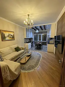 Satılır 2 otaqlı mənzil 65 m² — Bakı, İnşaatçılar 2 otaq 65.00 m²