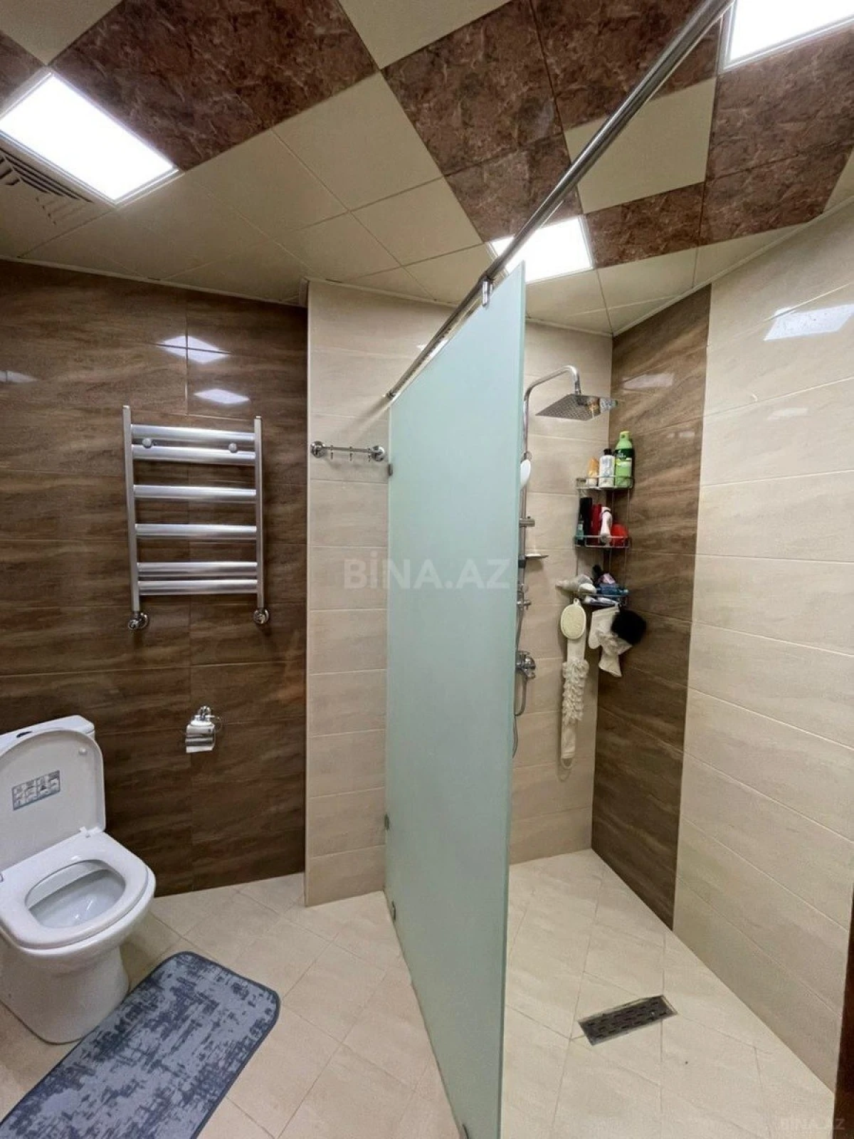 Satılır 2 otaqlı mənzil 65 m²