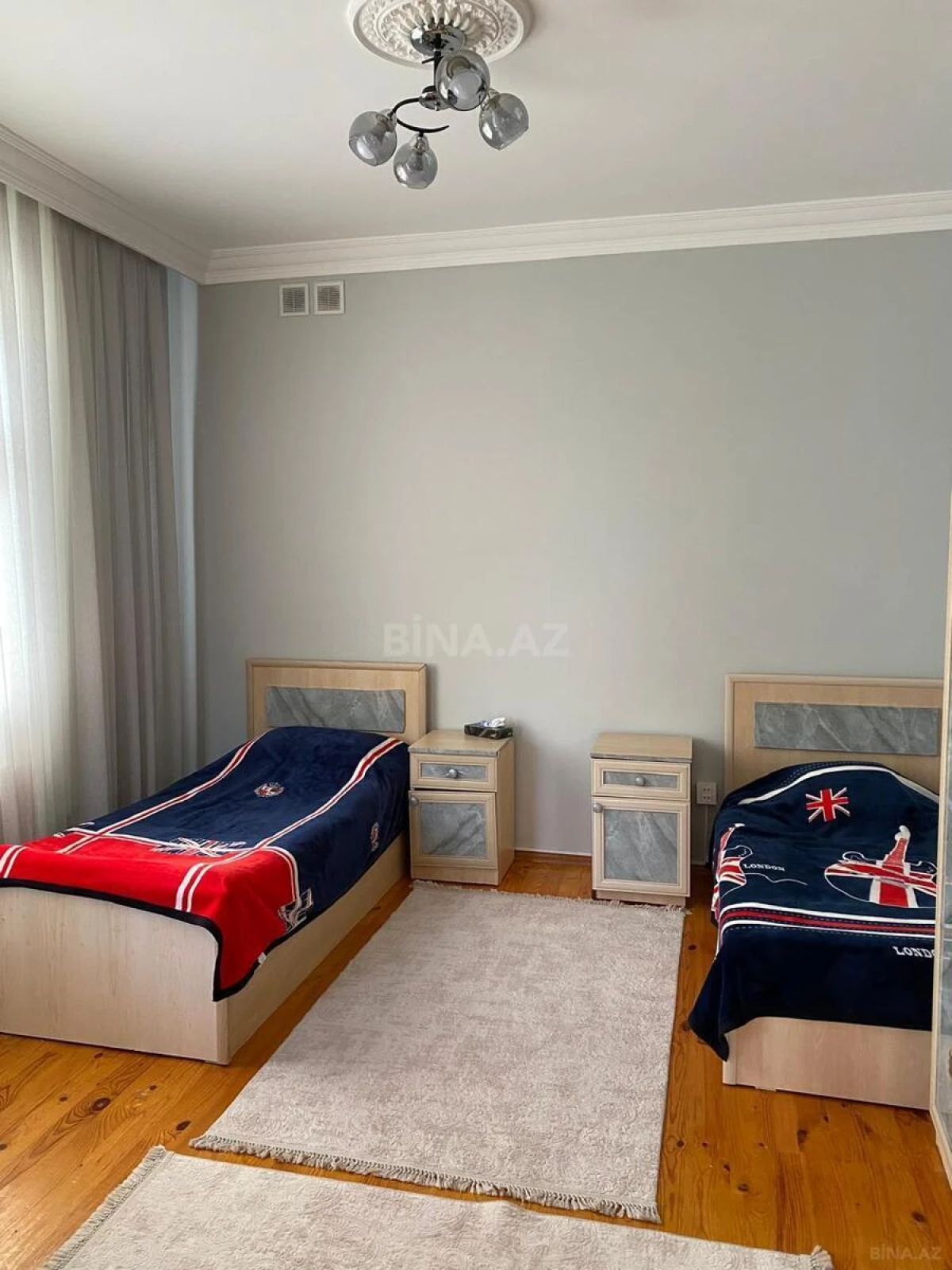 Satılır 5 otaqlı həyət evi 160 m²