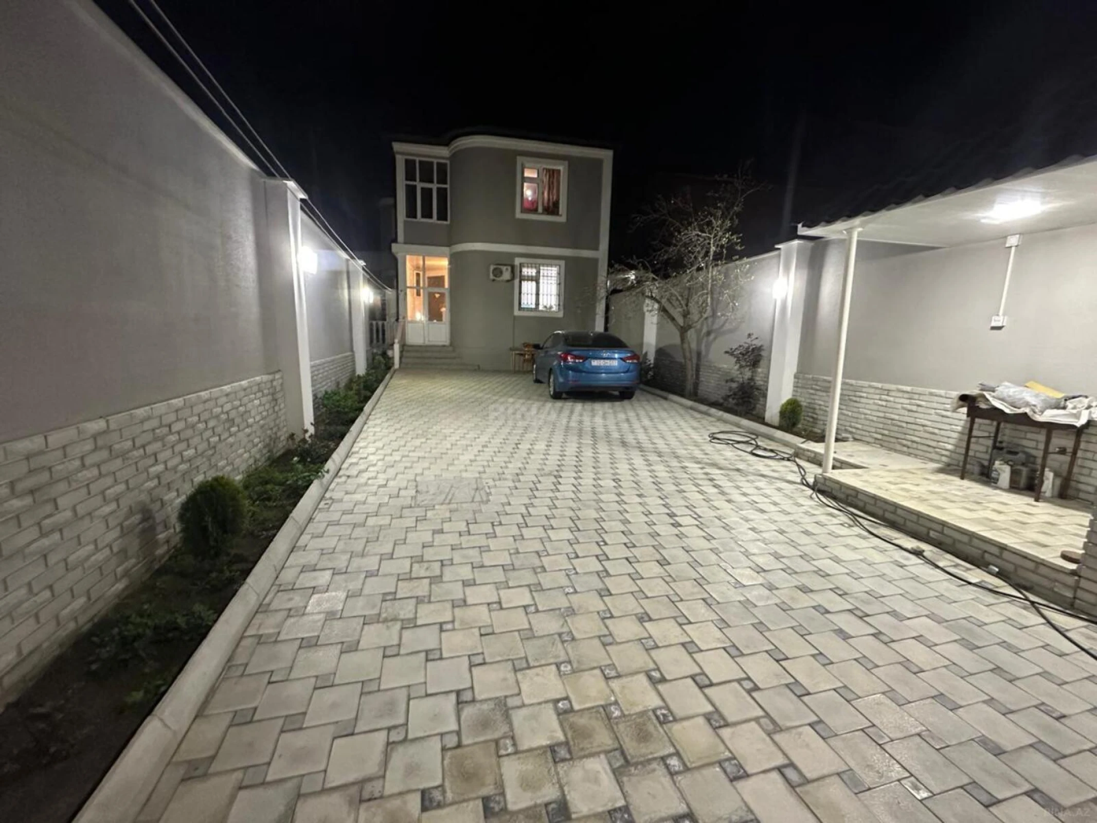 Satılır 5 otaqlı həyət evi 160 m²