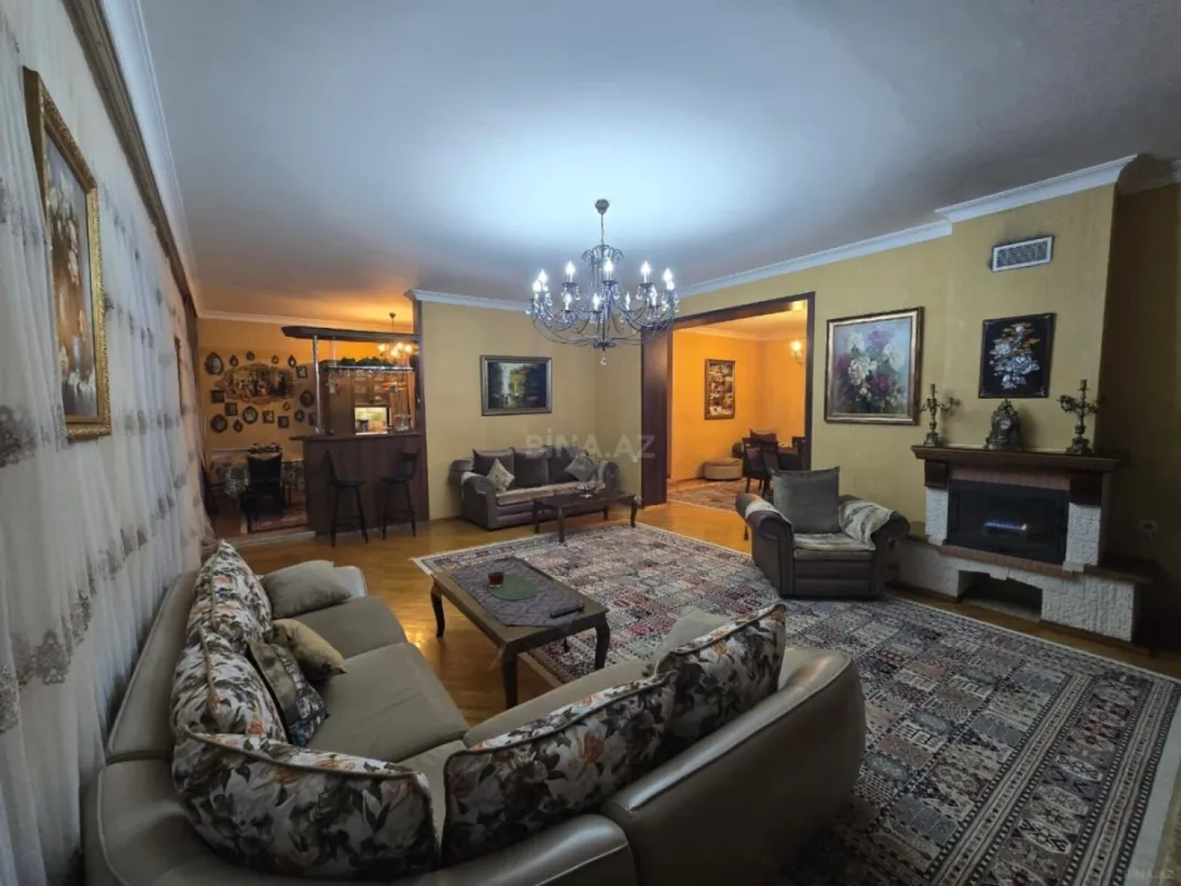 Satılır 6 otaqlı həyət evi 600 m²