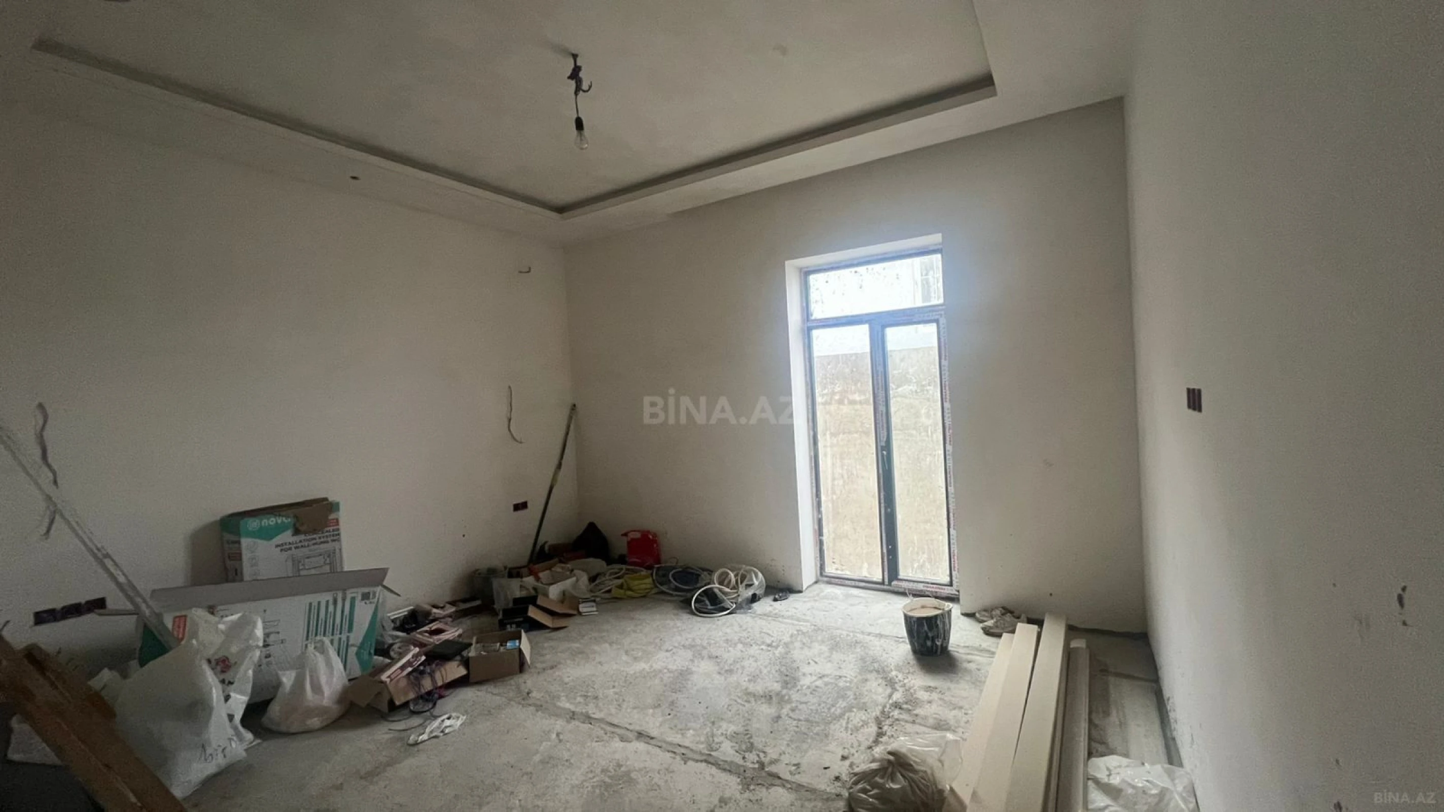 Satılır 6 otaqlı həyət evi 366 m²