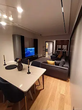 Kirayə verilir 3 otaqlı mənzil 130 m²