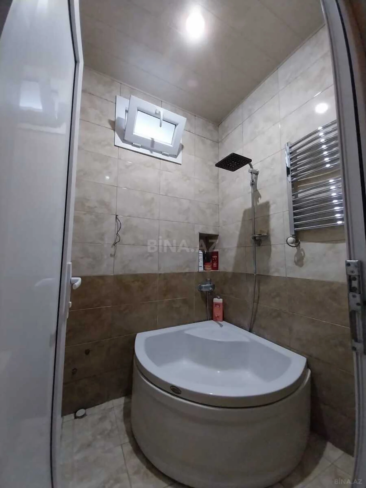 Satılır 4 otaqlı həyət evi 220 m²