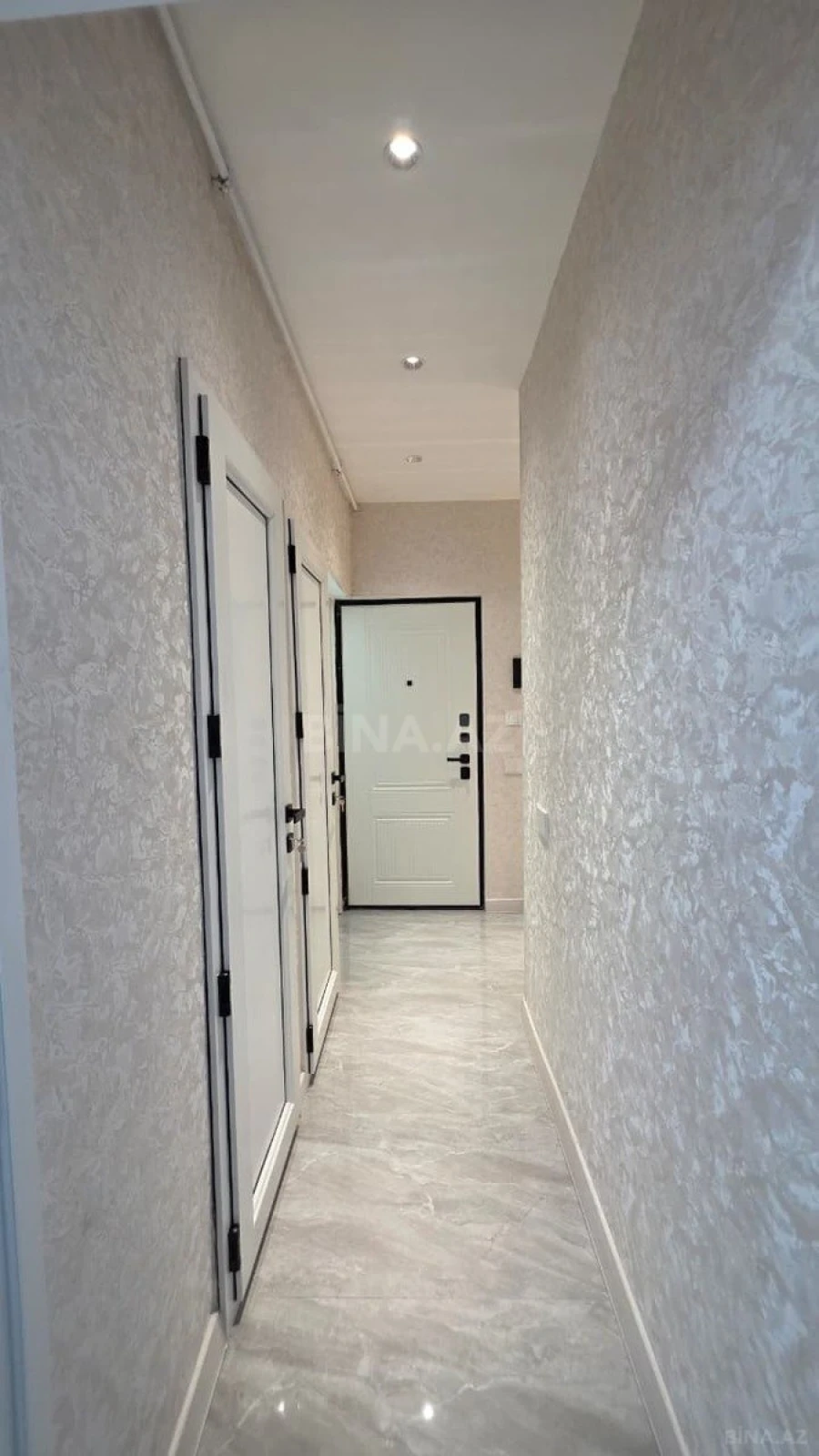 Satılır 2 otaqlı mənzil 55 m²