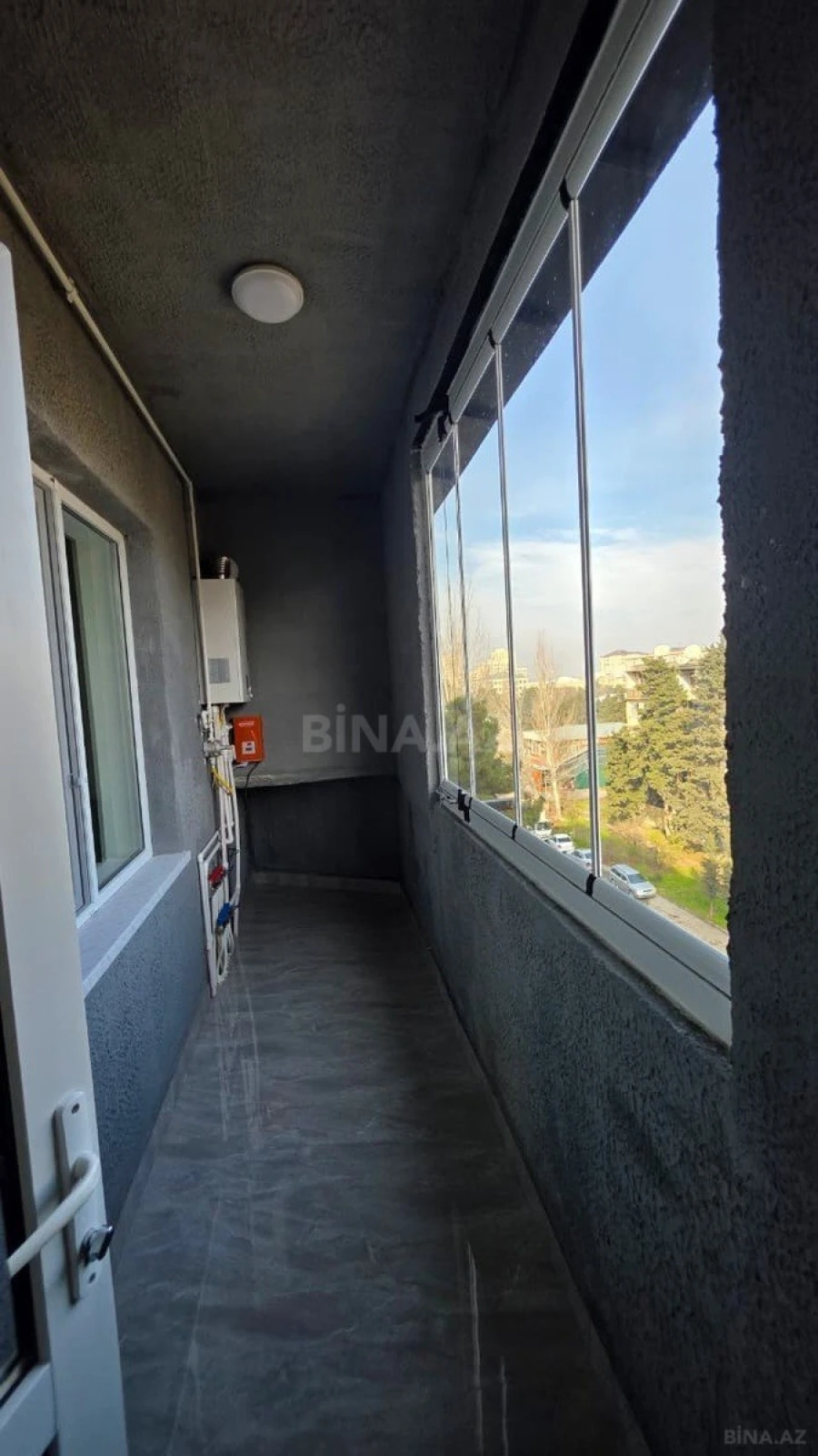Satılır 2 otaqlı mənzil 55 m²