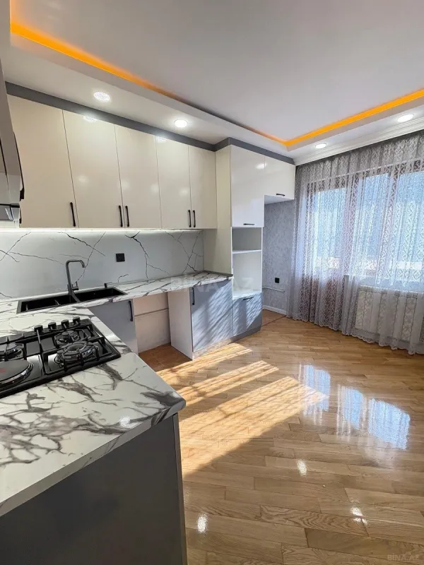 Satılır 2 otaqlı mənzil 65 m²