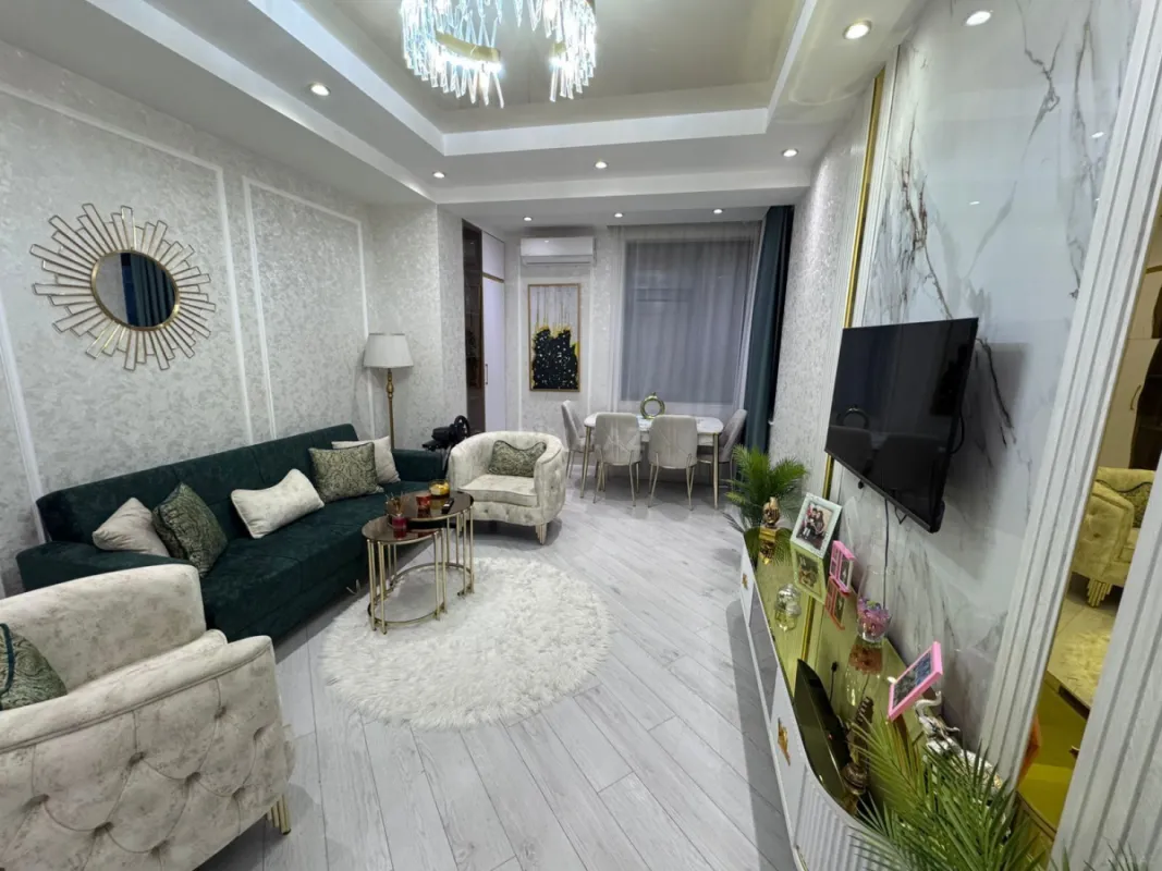 Satılır 2 otaqlı mənzil 53 m²