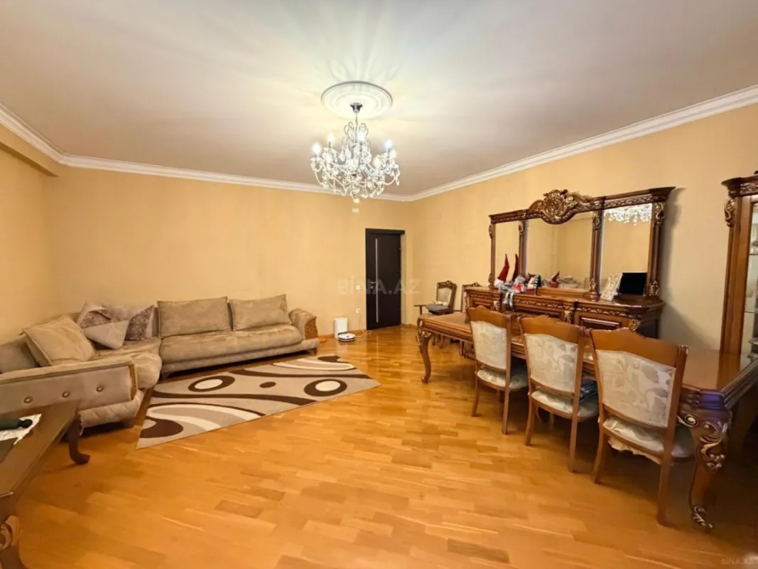 Satılır 2 otaqlı mənzil 100 m²