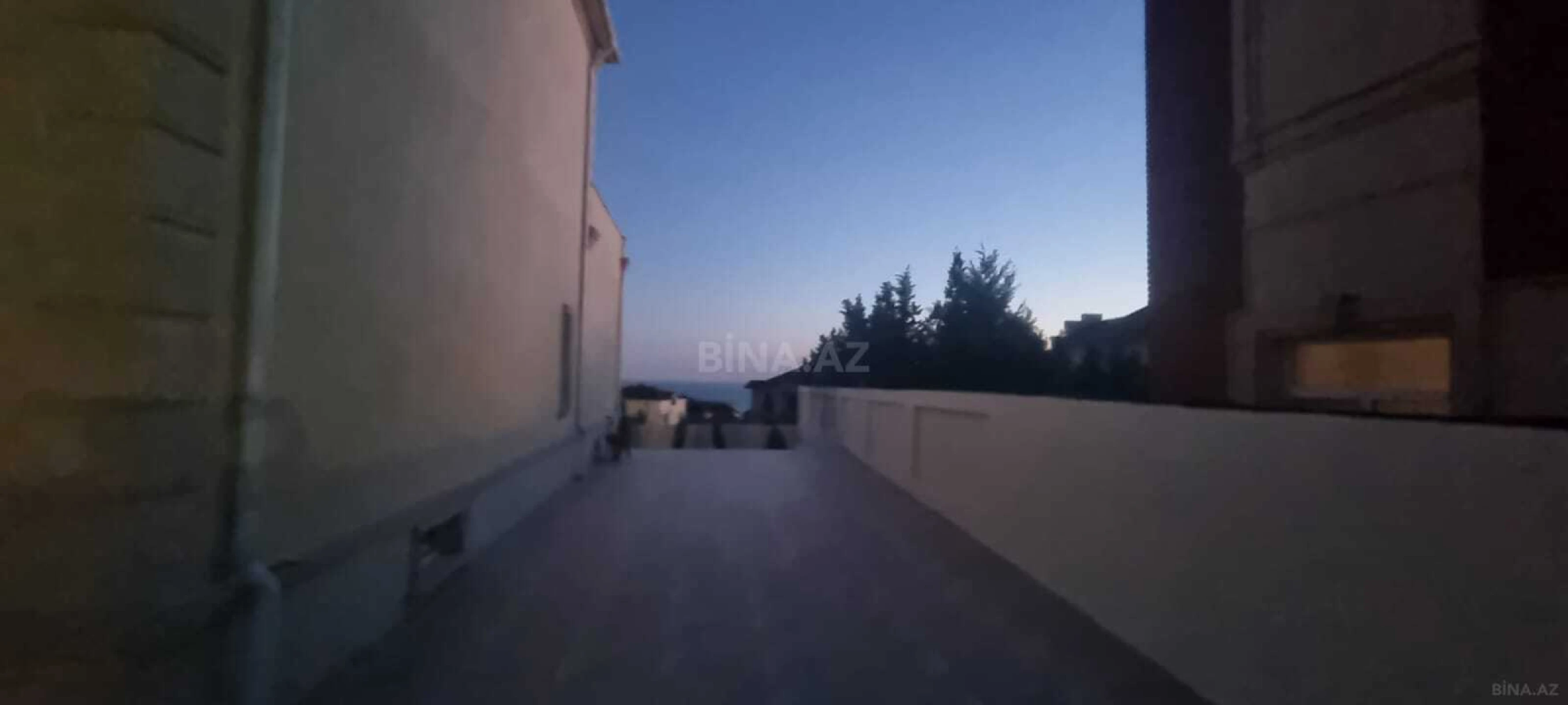 Satılır 7 otaqlı həyət evi 440 m²