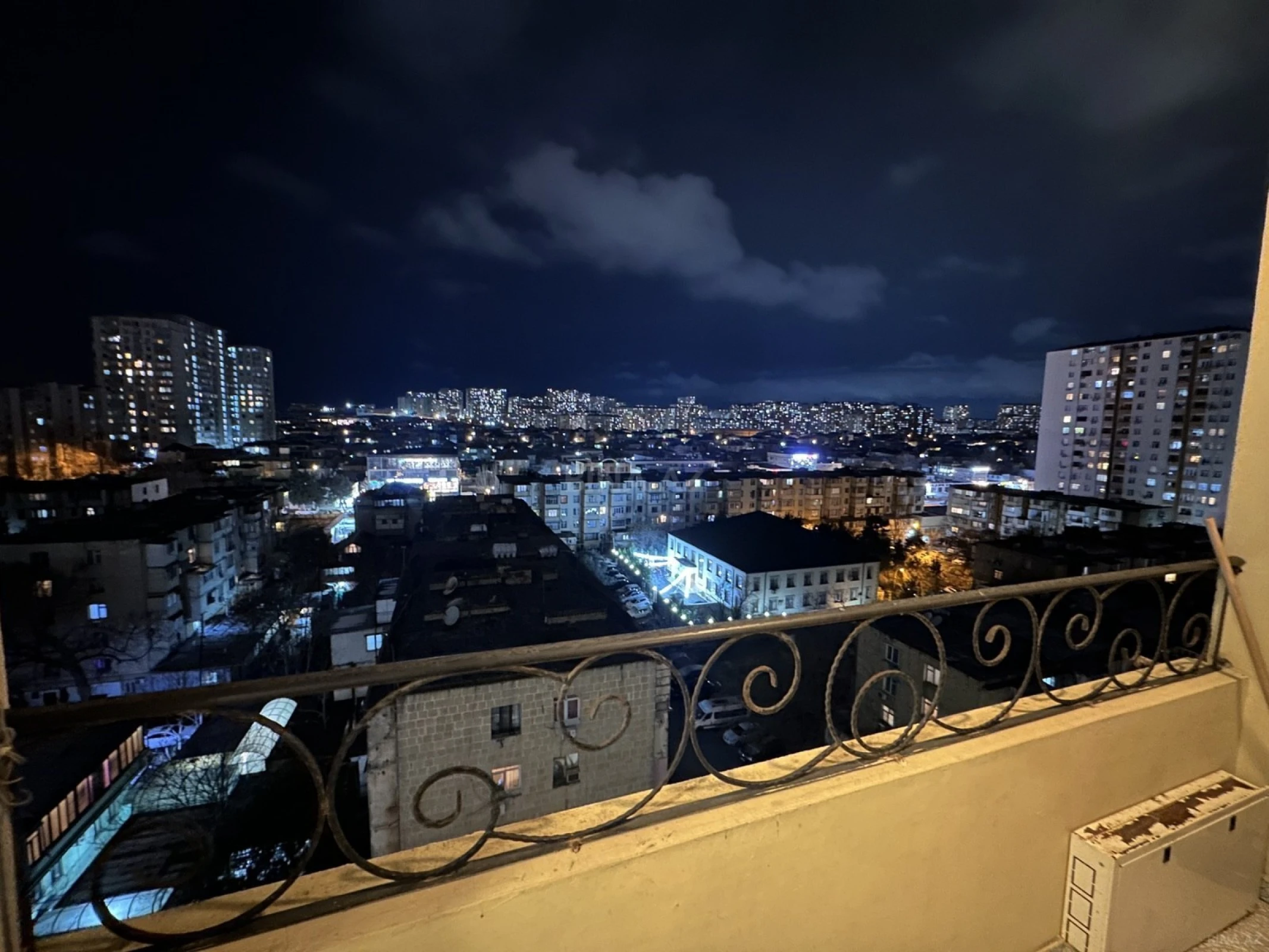 Kirayə verilir 3 otaqlı mənzil 116 m²