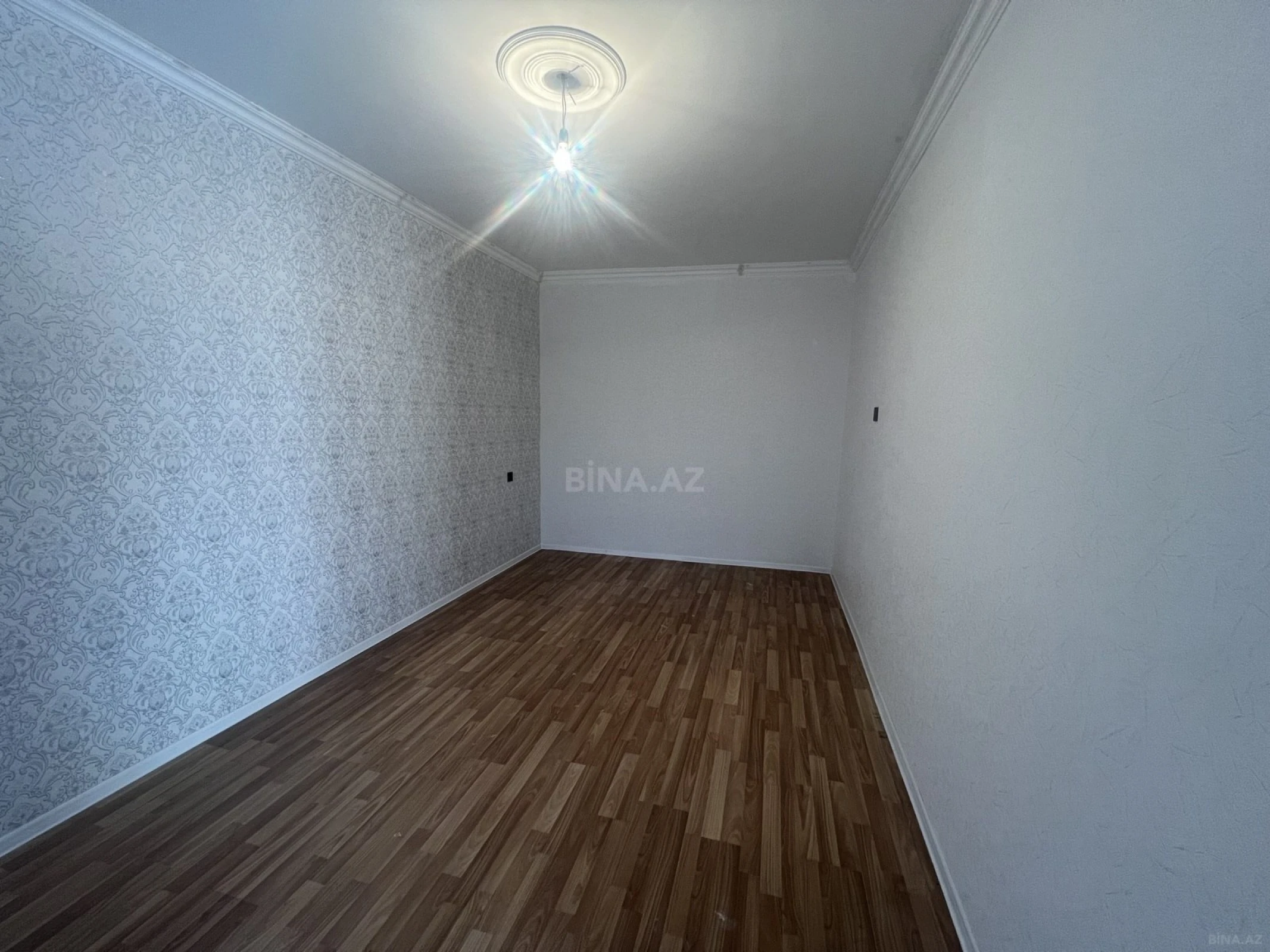Satılır 4 otaqlı həyət evi 100 m²