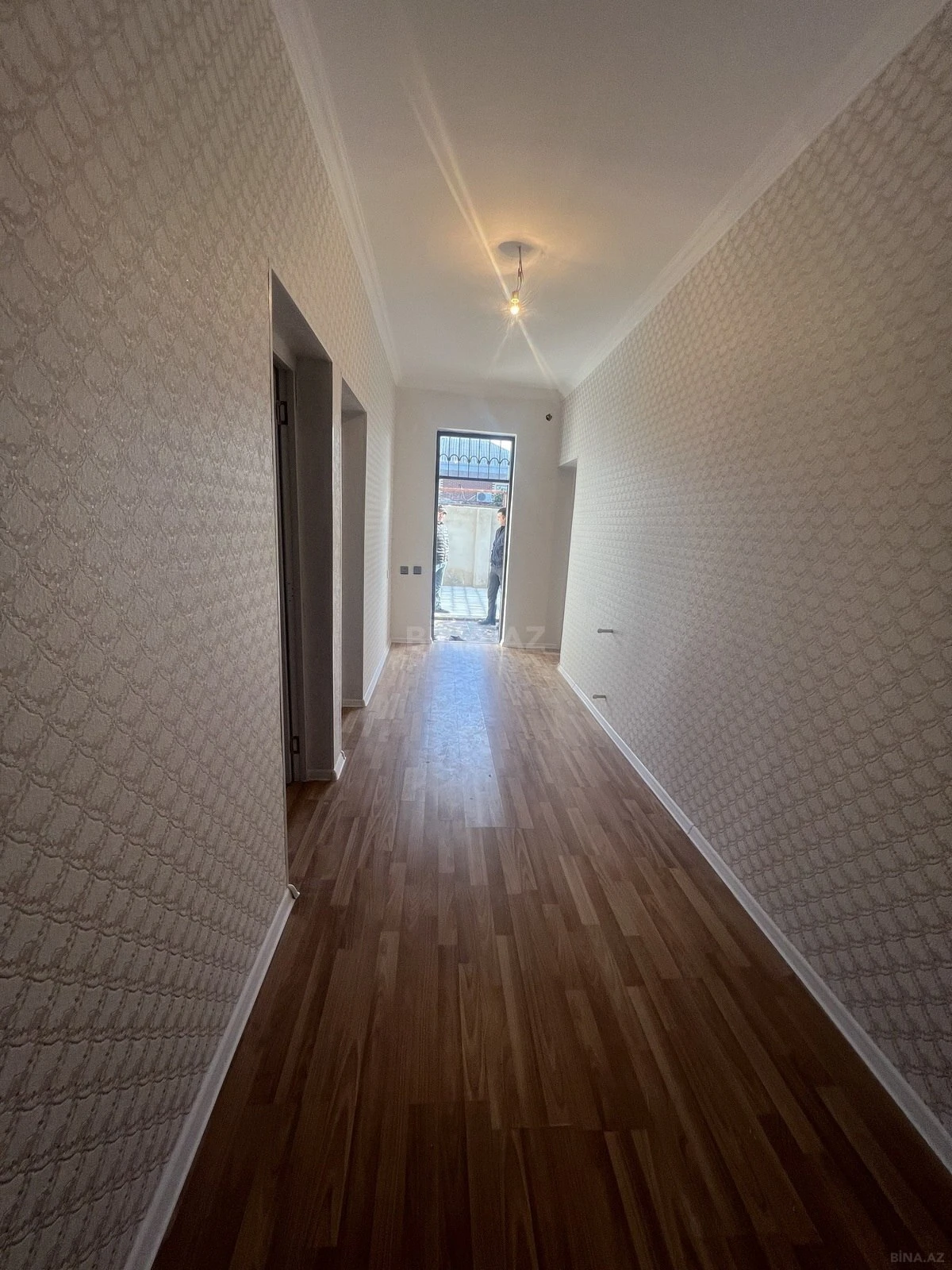 Satılır 4 otaqlı həyət evi 100 m²