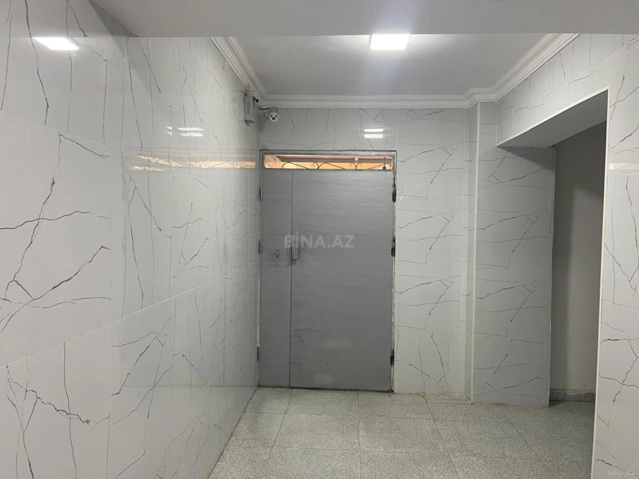 Satılır 2 otaqlı mənzil 56 m²