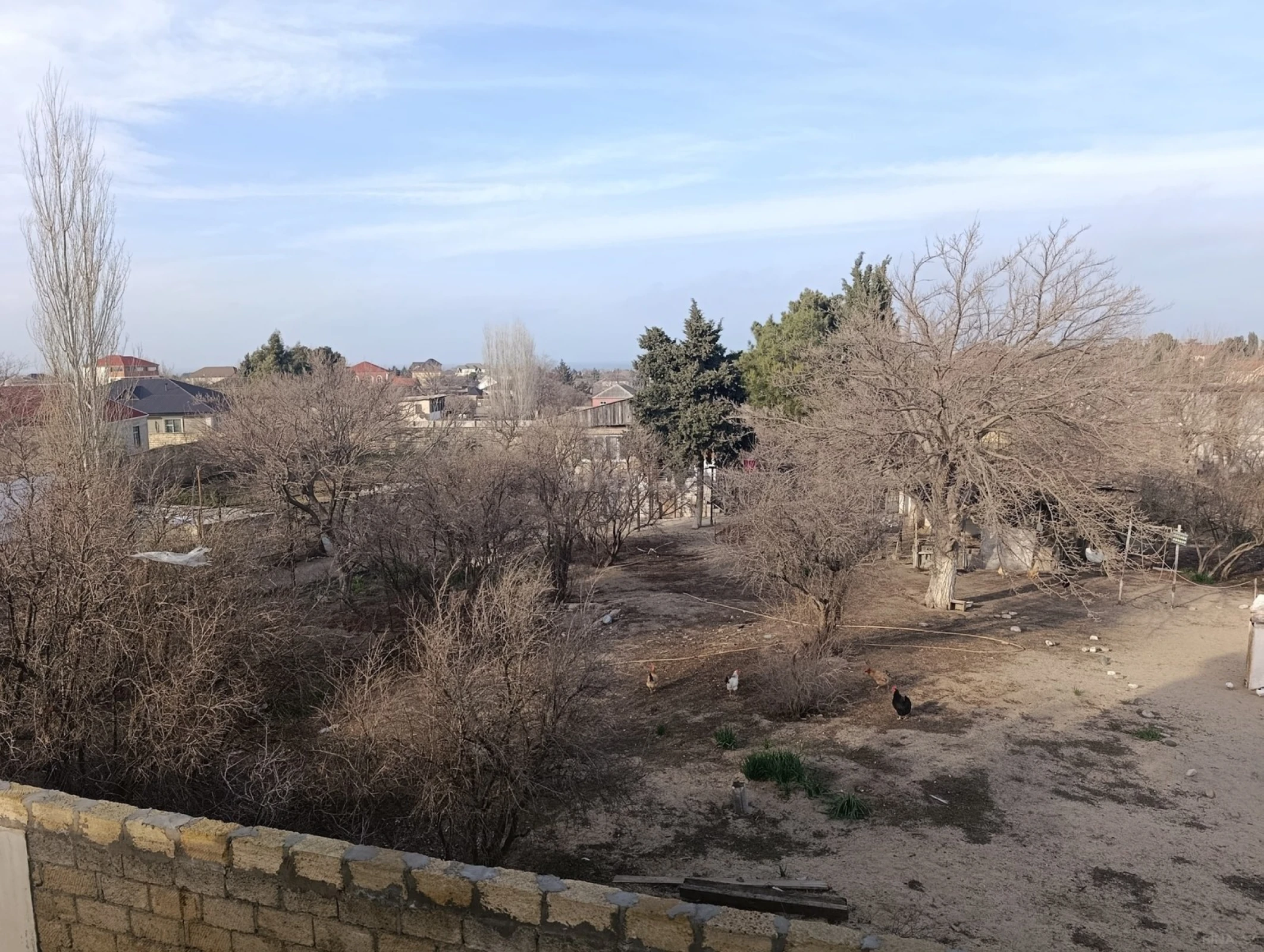 Satılır 5 otaqlı həyət evi 200 m²