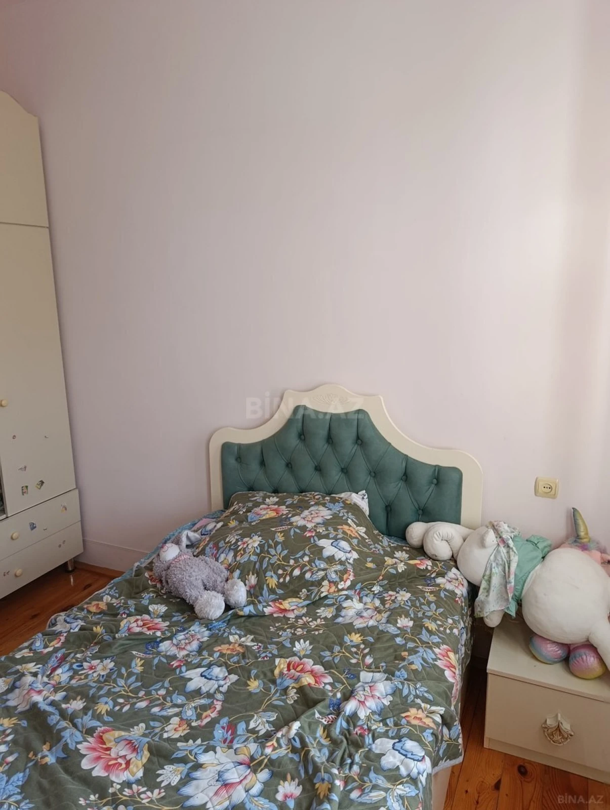 Satılır 5 otaqlı həyət evi 200 m²