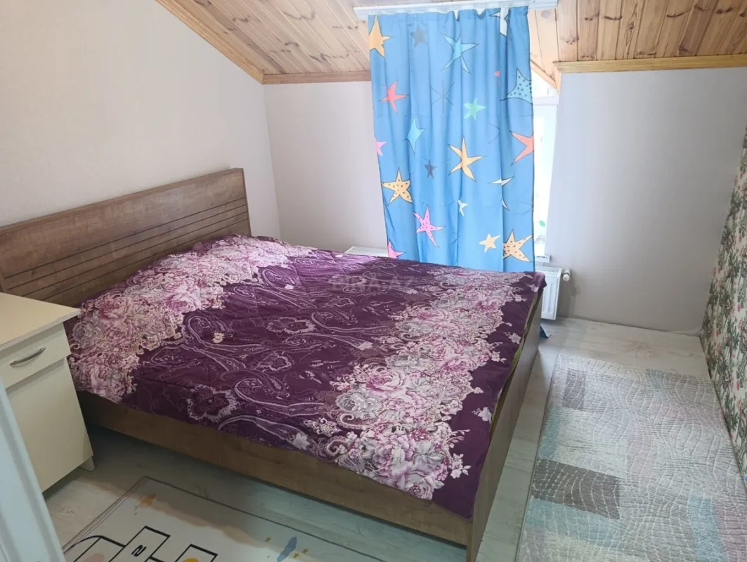 Satılır 5 otaqlı həyət evi 150 m²
