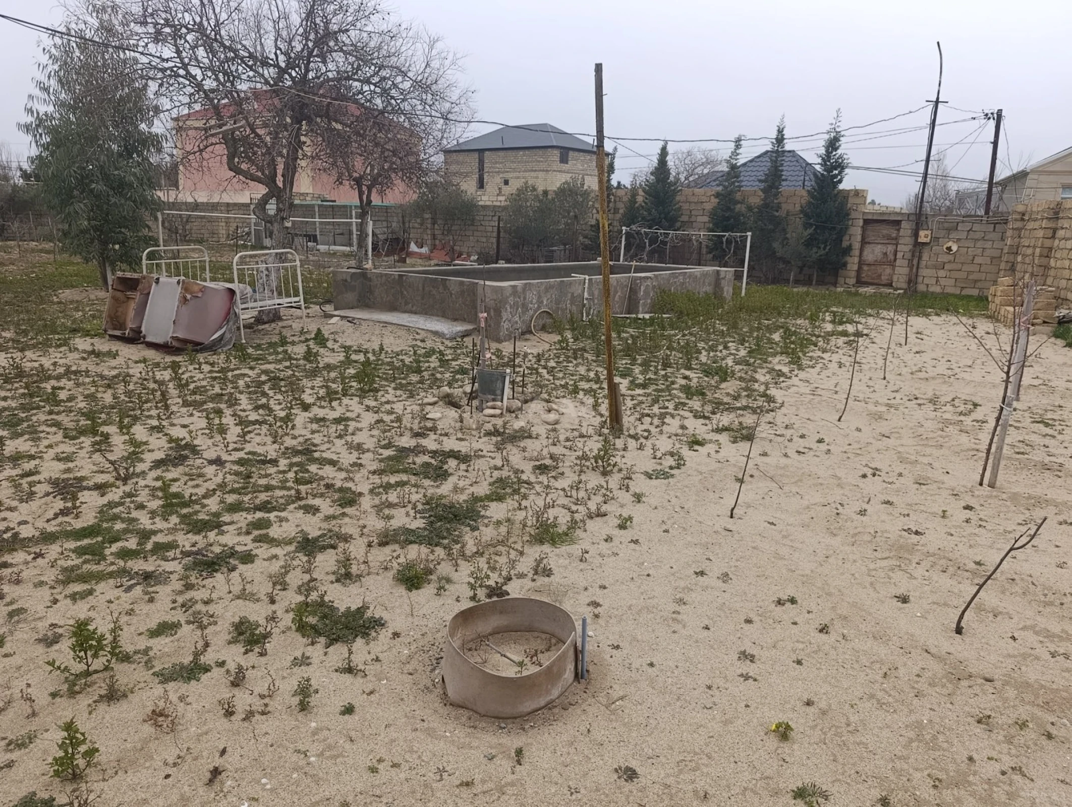 Satılır 5 otaqlı həyət evi 150 m²