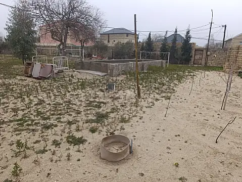 Satılır 5 otaqlı həyət evi 150 m²