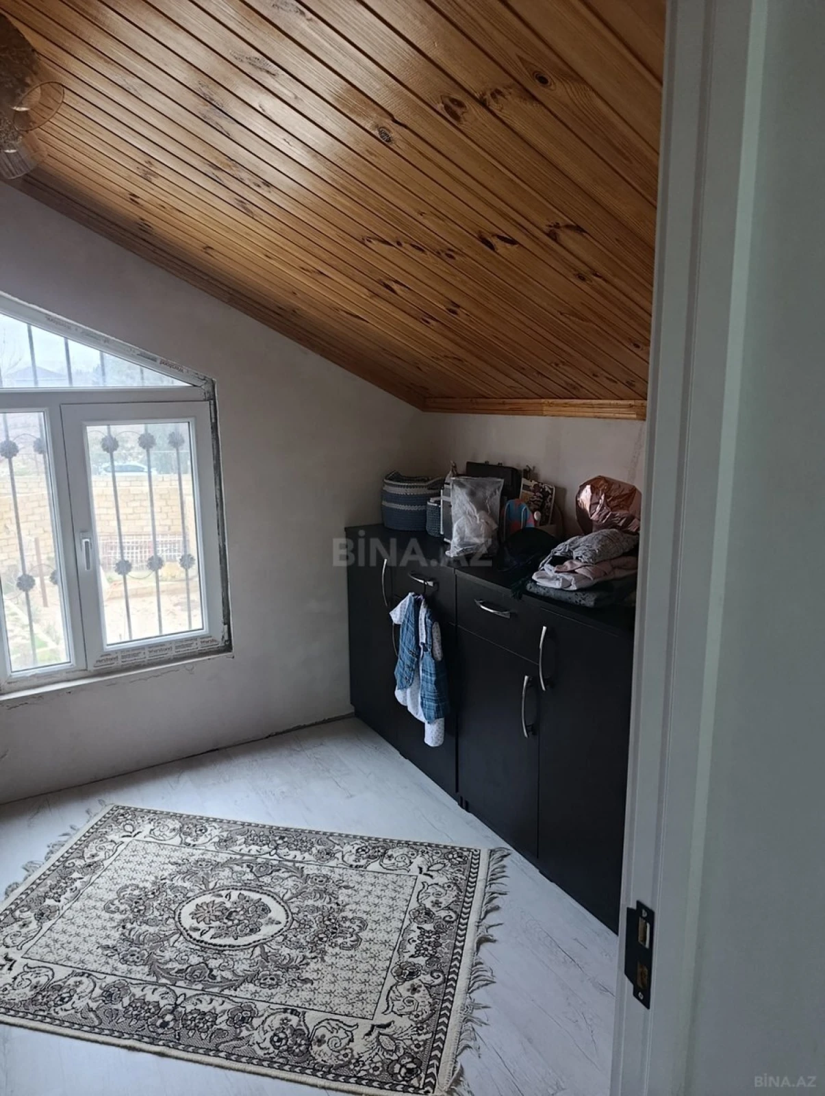 Satılır 5 otaqlı həyət evi 150 m²