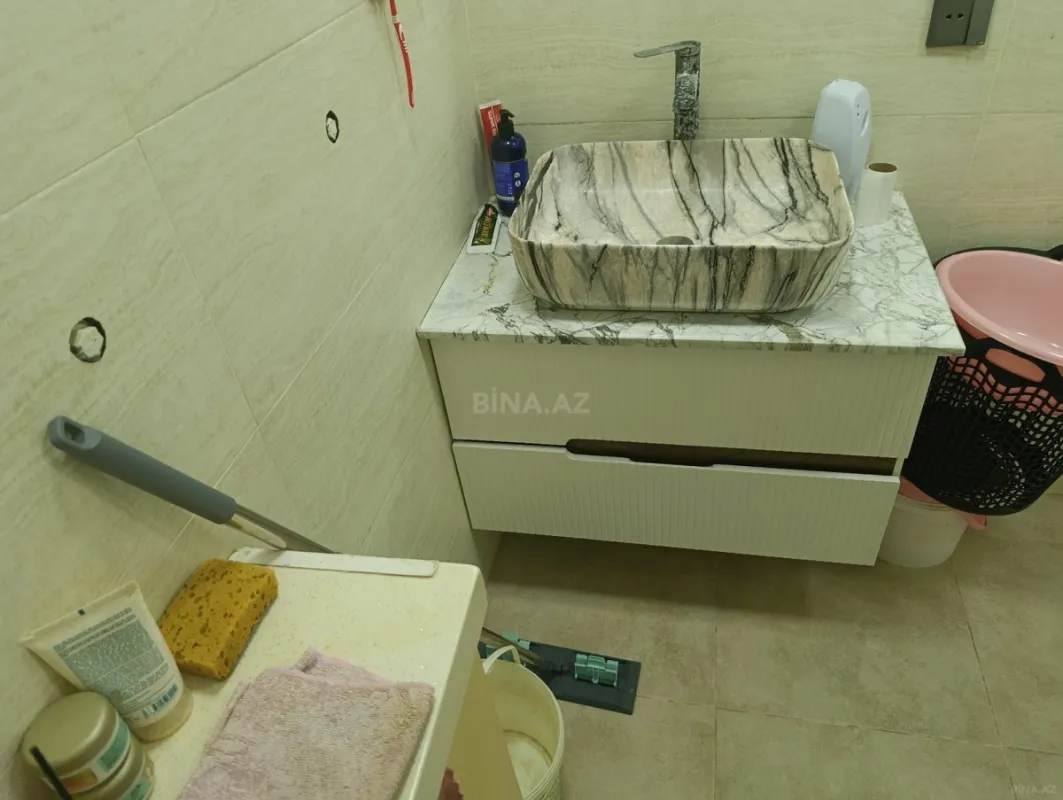 Satılır 5 otaqlı həyət evi 150 m²