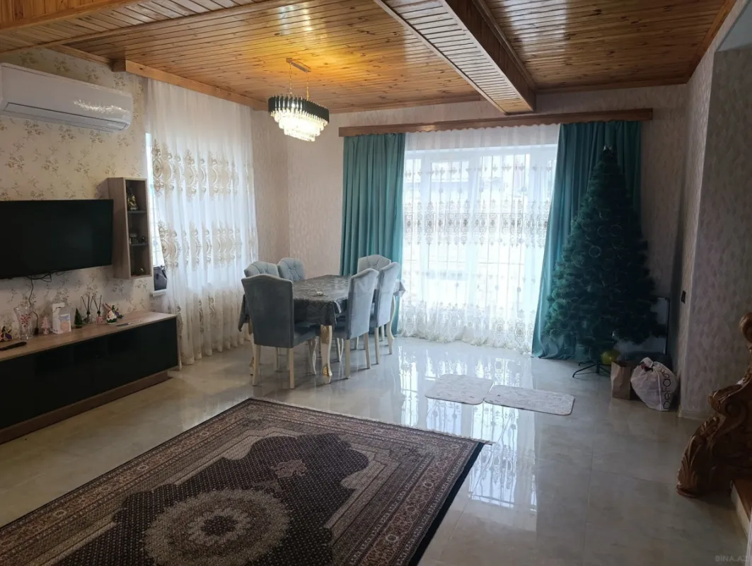 Satılır 5 otaqlı həyət evi 150 m²