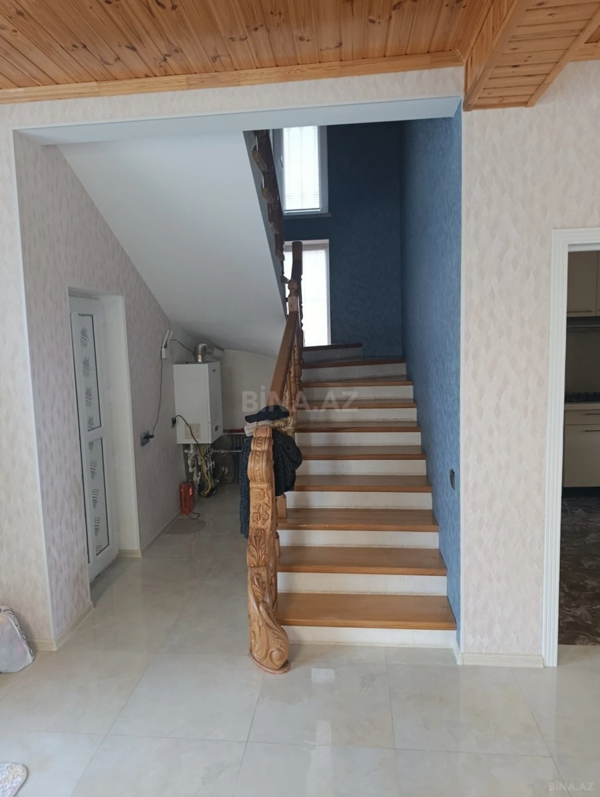 Satılır 5 otaqlı həyət evi 150 m²