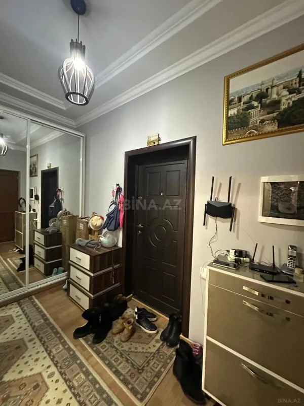 Satılır 2 otaqlı mənzil 56 m²