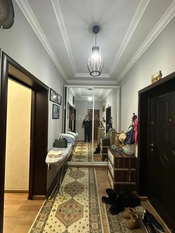 Satılır 2 otaqlı mənzil 56 m²