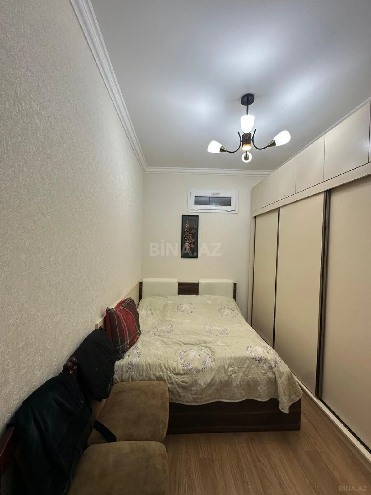 Satılır 2 otaqlı mənzil 56 m²