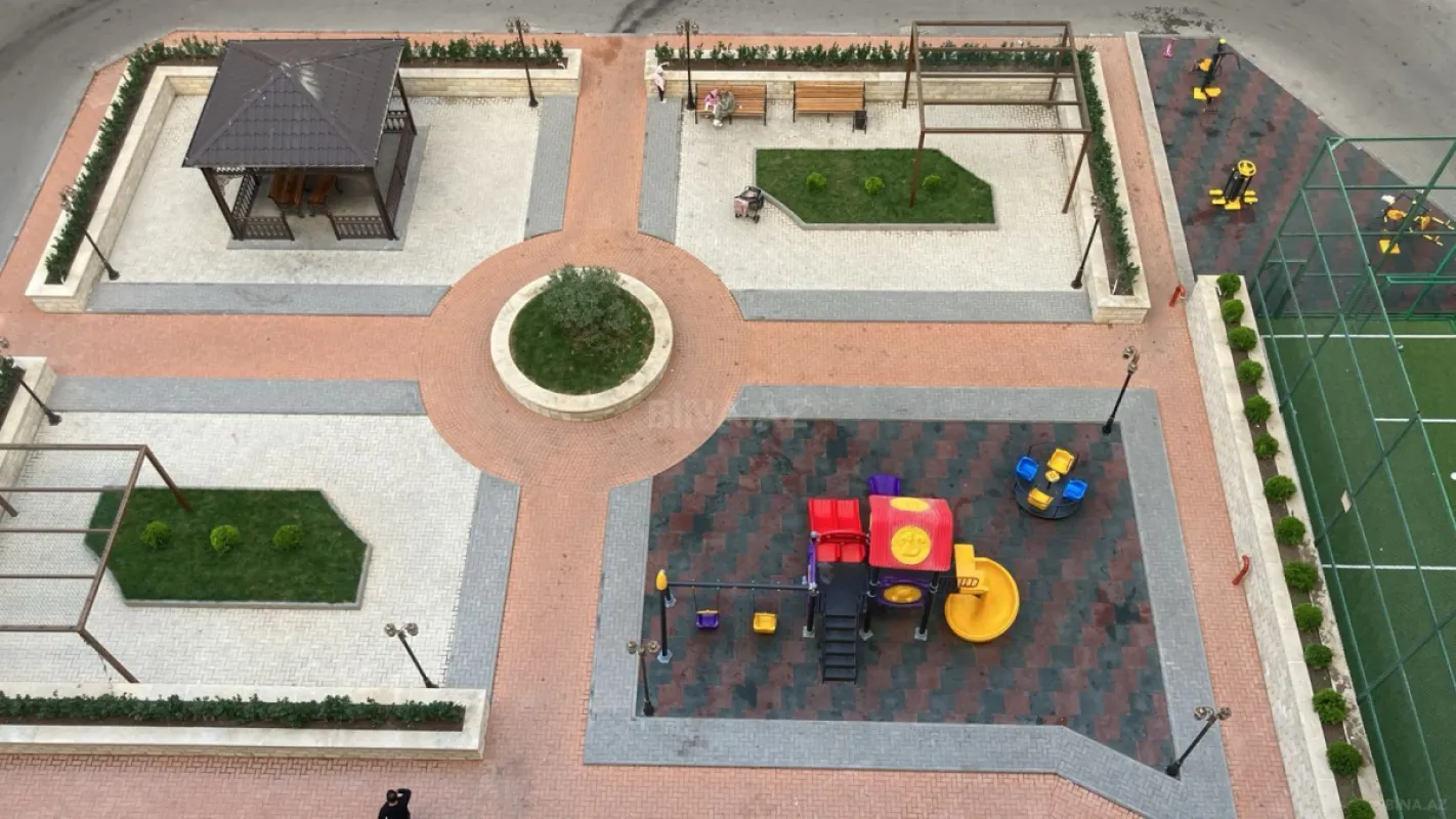 Kirayə verilir 2 otaqlı mənzil 65 m²